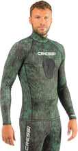 Load image into Gallery viewer, Hunter Rash Guard Top