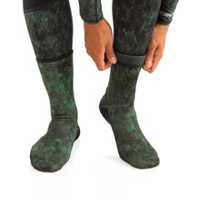 Load image into Gallery viewer, Hunter Socks 3 mm