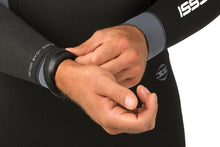 Load image into Gallery viewer, Fast 5mm Man Wetsuit