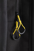 Load image into Gallery viewer, Moby 5
