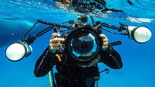 Load image into Gallery viewer, Advanced Scuba Diver Certification with Boat or Drift Specialty
