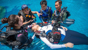 Rescue Diver Certification with Extra Cert. Emergency First Responder